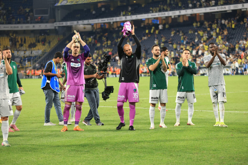 Kocaelispor taraftarından Kadıköy'de müthiş destek - Resim : 4