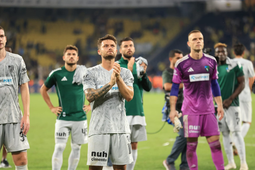 Kocaelispor taraftarından Kadıköy'de müthiş destek - Resim : 3