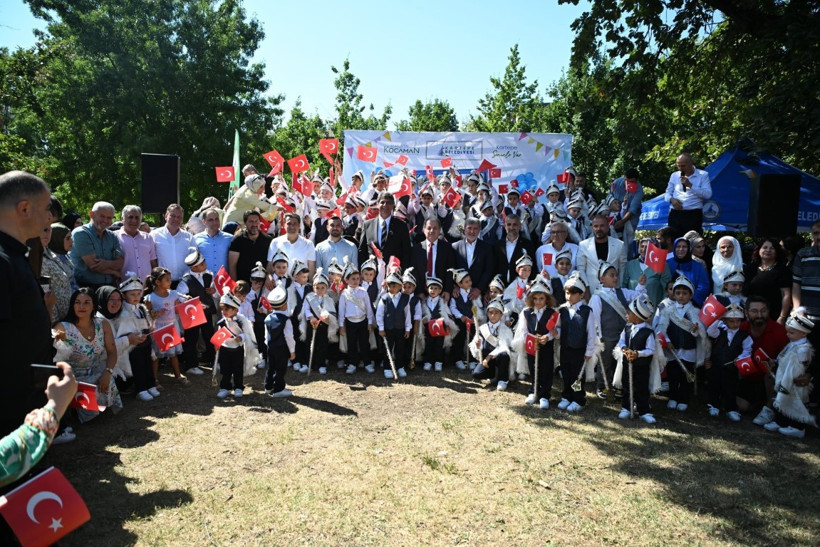 Kocaeli'de sünnet şöleni, Zafer Bayramı coşkusuyla birleşti - Resim : 2
