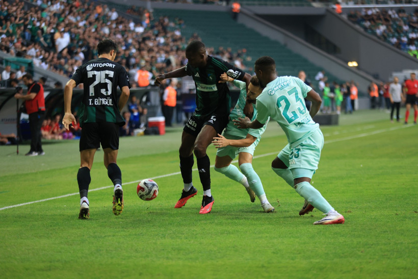 Kocaelispor – Kayserispor: 1-1 (MAÇ SONUCU) - Resim : 5
