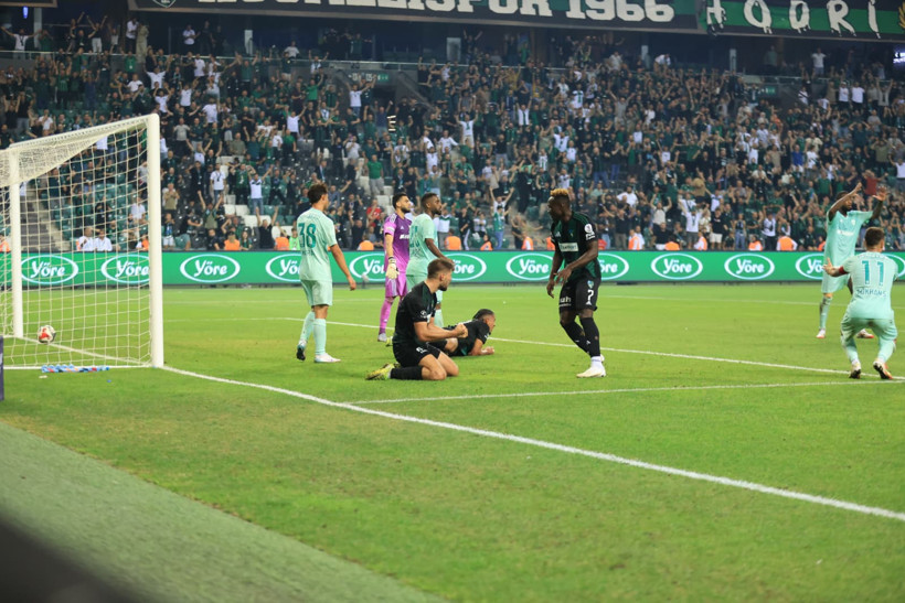 Kocaelispor uzatmada puanı tuttu! “1-1” - Resim : 3