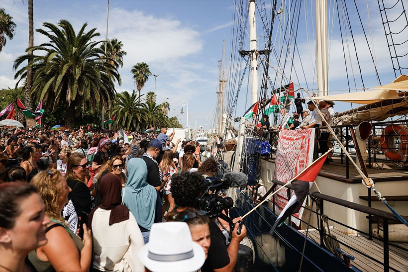 Onlarca tekne İsrail'in ablukasını kırmak ve Filistin ile dayanışma için Akdeniz'de yelken açtı - Resim: 6