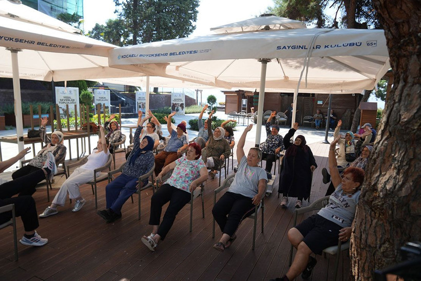 Kocaeli'nin "çınarları" ikinci baharlarını kulüpte yaşıyor - Resim: 4