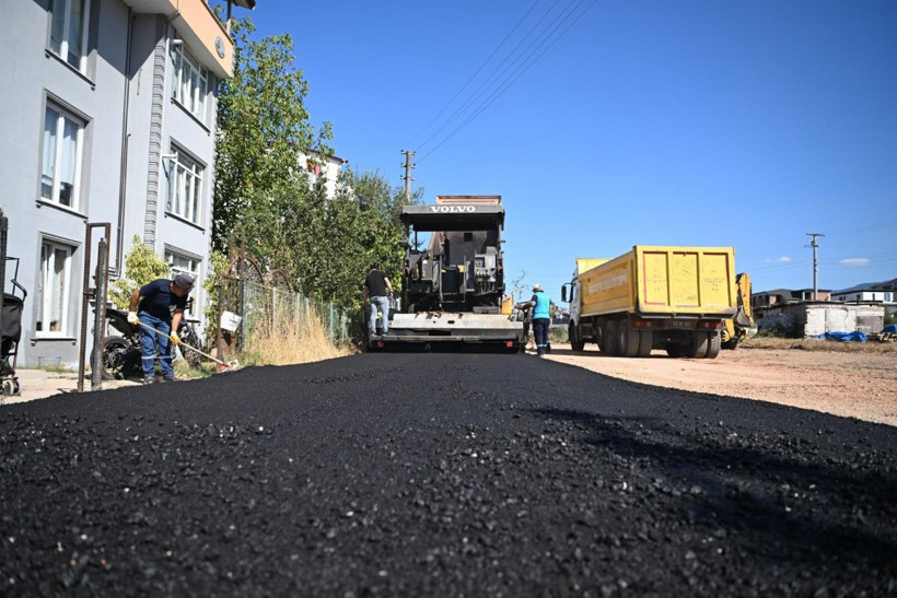 Kartepe'de asfalt serimi devam ediyor - Resim : 1