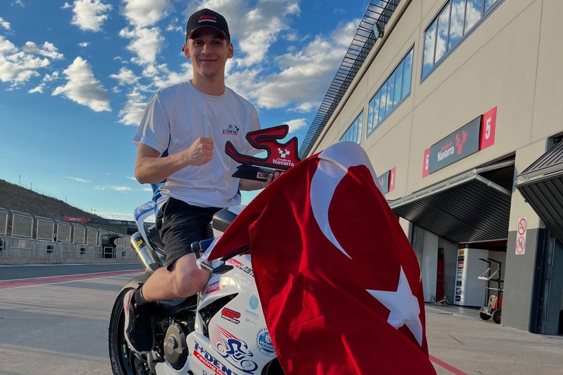 İzmitli motosikletçi Kadir Erbay İspanya’da tarih yazdı! - Resim : 4