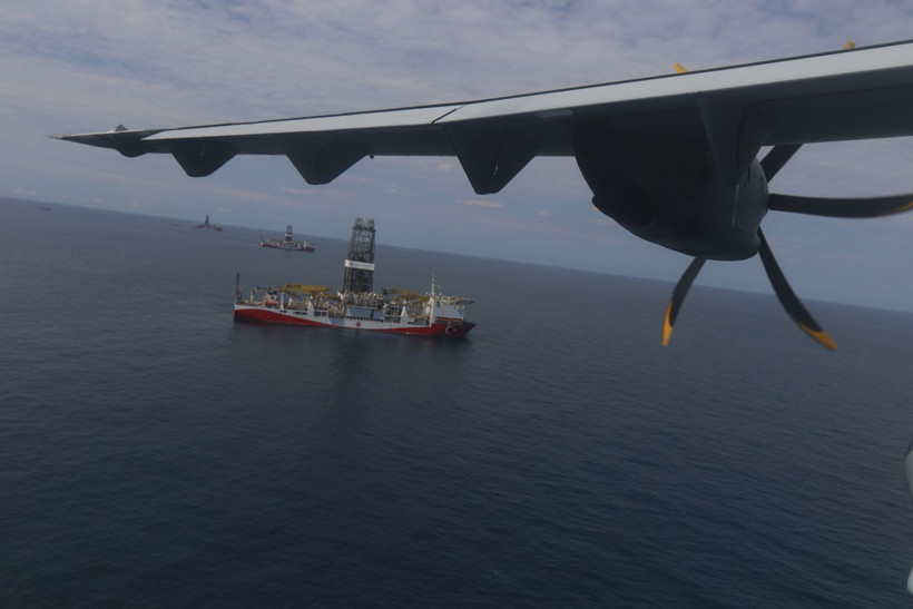 Mavi vatanın uçan gözü... Havada kalkan oluyor - Resim: 6