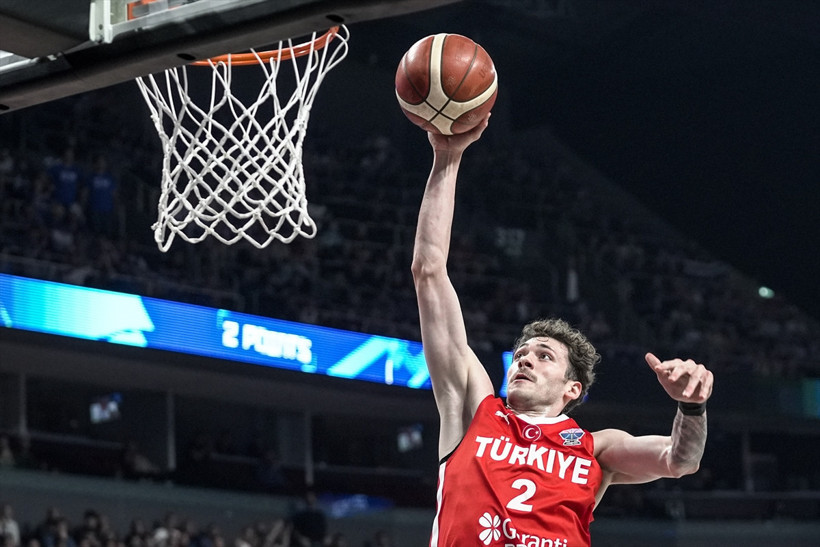 Sen düşün Almanya! 12 Dev Adam finalde... 94-68 - Resim : 3