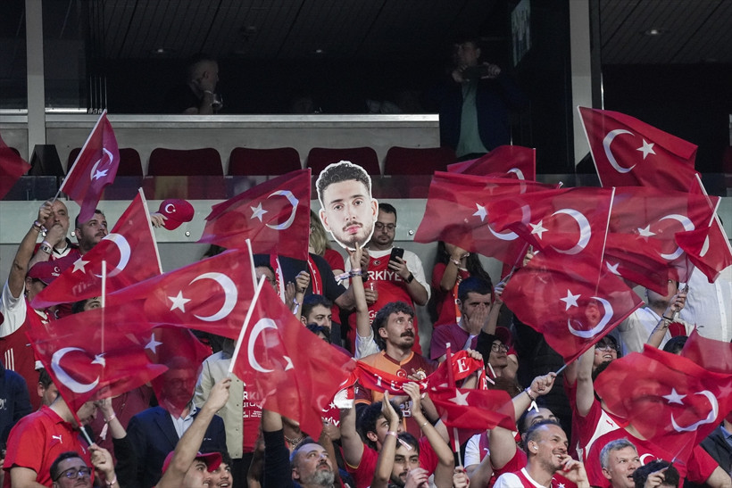 Sen düşün Almanya! 12 Dev Adam finalde... 94-68 - Resim : 1