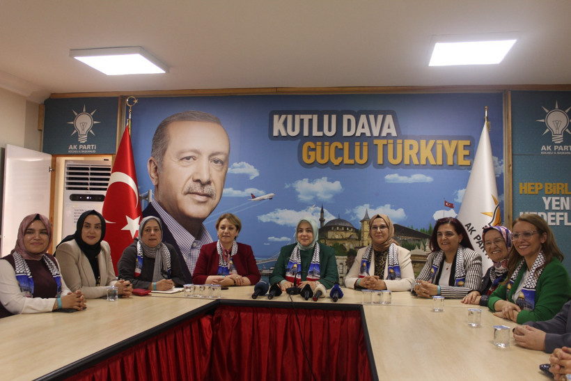 AK Kadınların genel başkanı Kocaeli’de... “Kocaeli’de komşu hakkı var” - Resim : 4