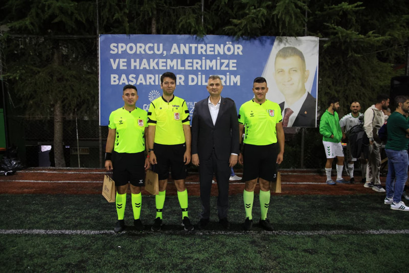 Gölcük Belediyesi Başkanlık Kupası İhsaniyespor'un! "2-1" - Resim : 3