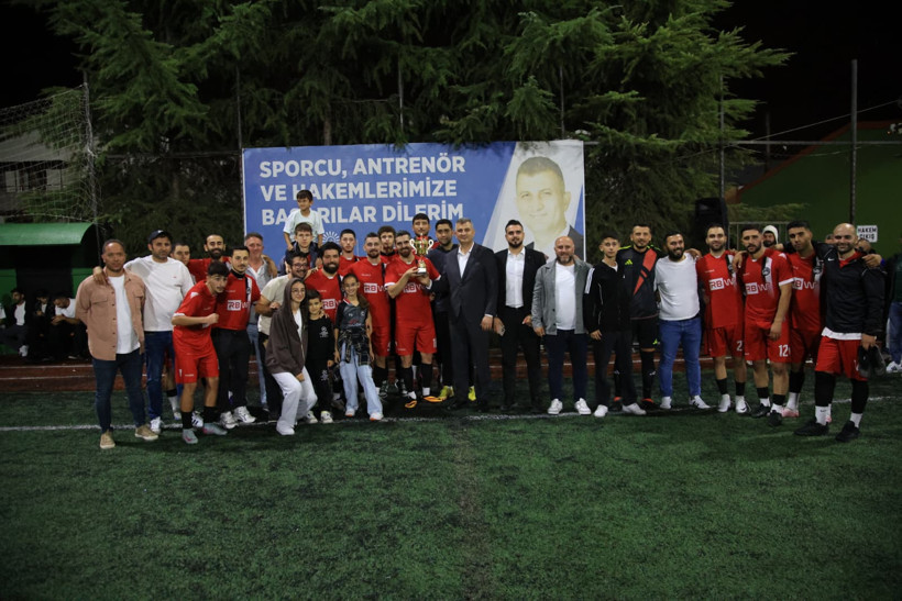 Gölcük Belediyesi Başkanlık Kupası İhsaniyespor'un! "2-1" - Resim : 5