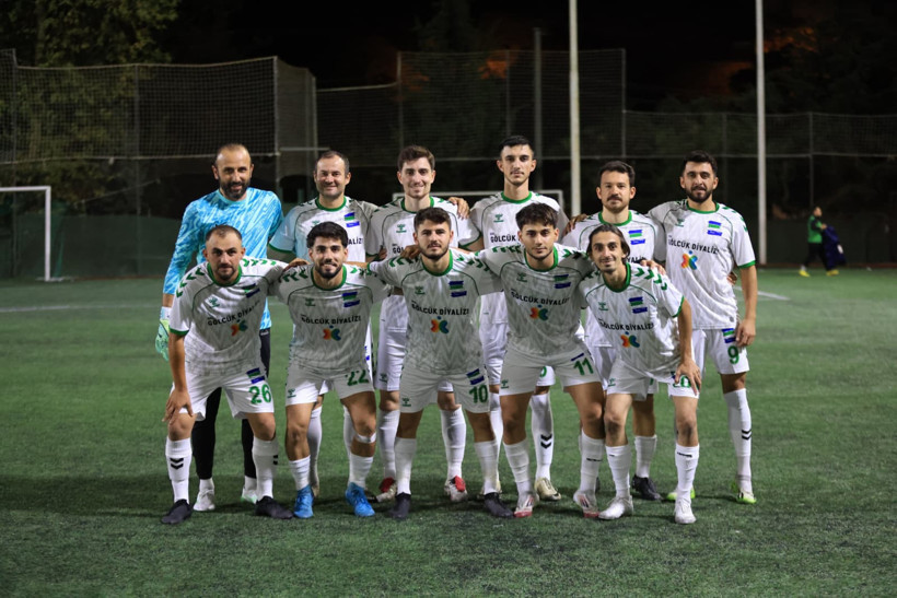 Gölcük Belediyesi Başkanlık Kupası İhsaniyespor'un! "2-1" - Resim : 8