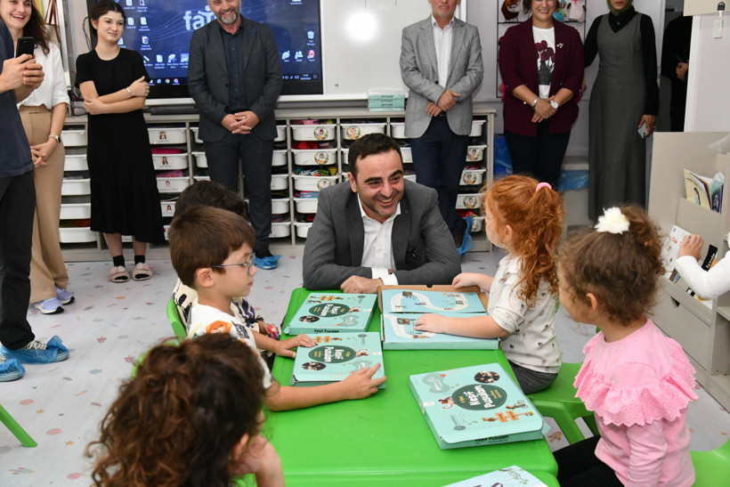 Belediyeden okul öncesi öğrencilerine eğitim seti desteği - Resim : 1
