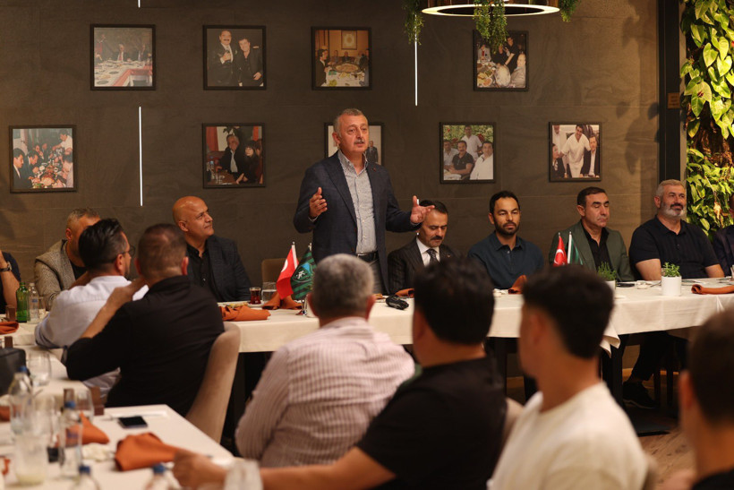 Vali Aktaş ve Başkan Büyükakın, Kocaelispor’un yanında! - Resim : 2