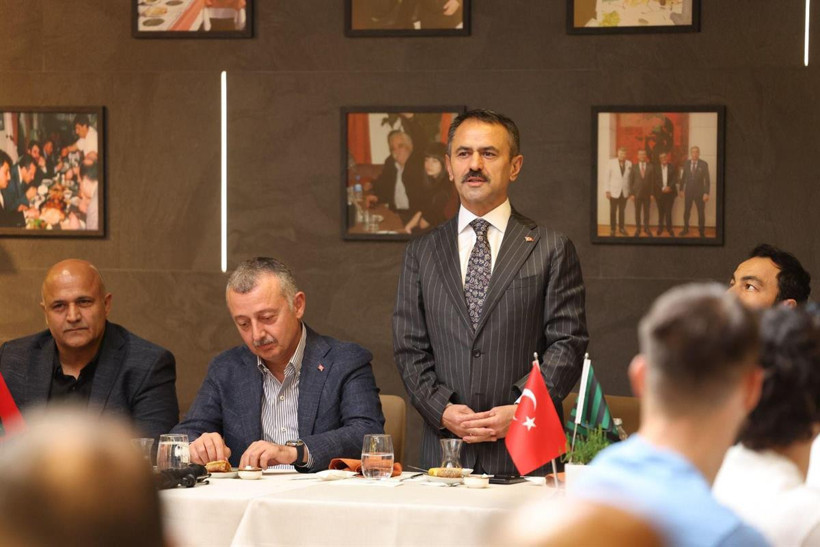 Vali Aktaş ve Başkan Büyükakın, Kocaelispor’un yanında! - Resim : 1