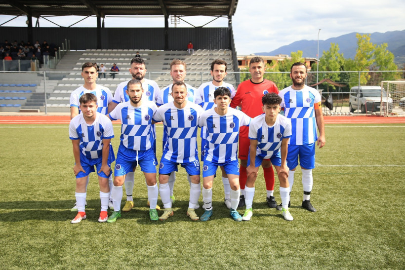 Tütünçiftlikspor rahat kazandı! “8-0” - Resim : 5