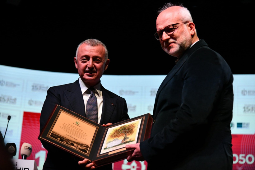 15. Kocaeli Kitap Fuarı kapılarını açtı! - Resim : 1