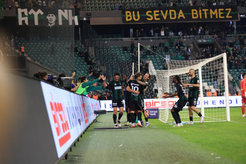 Kocaelispor Teknik Direktörü Selçuk İnan: Bugün başardık çok mutluyum - Resim : 1