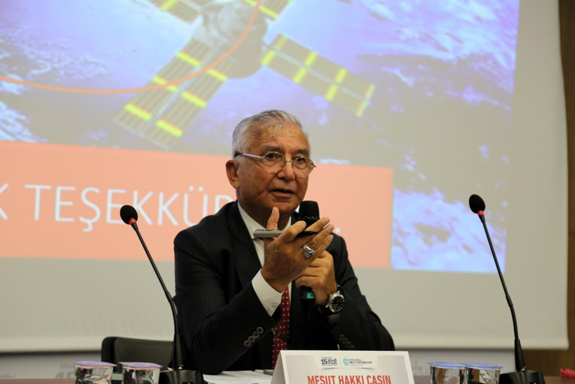 Mesut Hakkı Caşın: Türkiye bu oyunları bozar - Resim : 1