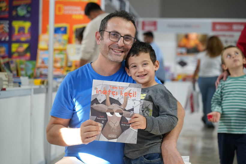 Kitap Fuarı'nın en özel misafirleri, babalar ve çocukları oldu - Resim : 1