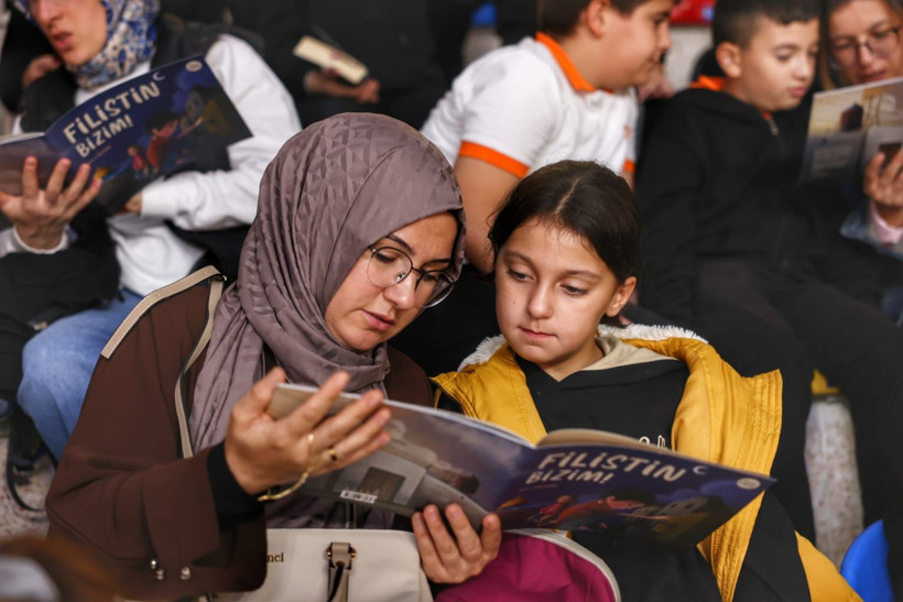 4500 çocuk ve 4500 anne ile rekor kırıldı; Filistin adını duyan Guinness, projeden çekildi! - Resim: 2