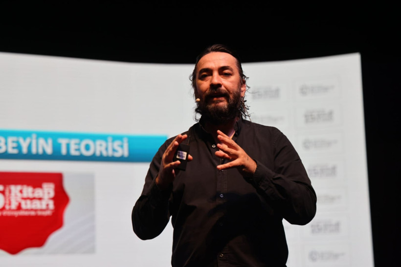 Uğur Batı: Sadece zeki insan olmak yetmez - Resim : 1