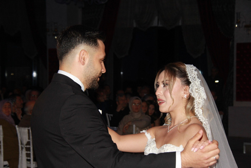 Buse ve Muharrem birbirine çooook yakıştı! - Resim : 15