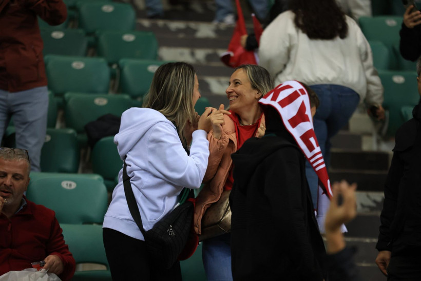 Kocaeli Kırmızı Beyaz! İşte müthiş tribün fotoğrafları - Resim: 25