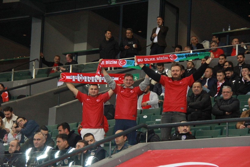 Kocaeli Kırmızı Beyaz! İşte müthiş tribün fotoğrafları - Resim: 40