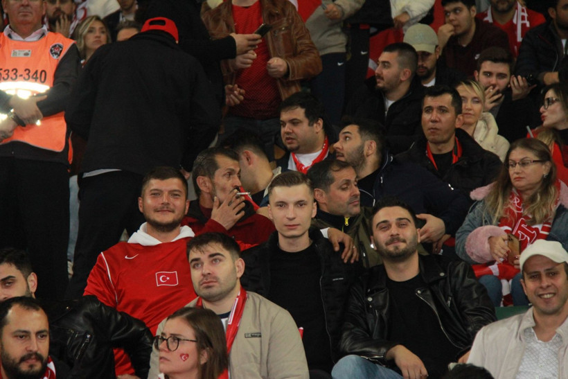 Kocaeli Kırmızı Beyaz! İşte müthiş tribün fotoğrafları - Resim: 45