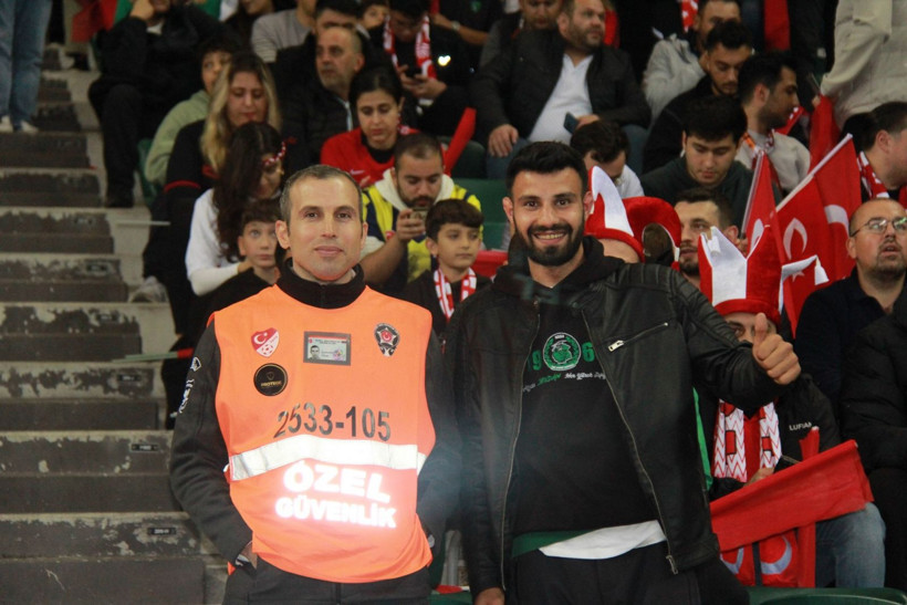 Kocaeli Kırmızı Beyaz! İşte müthiş tribün fotoğrafları - Resim: 46