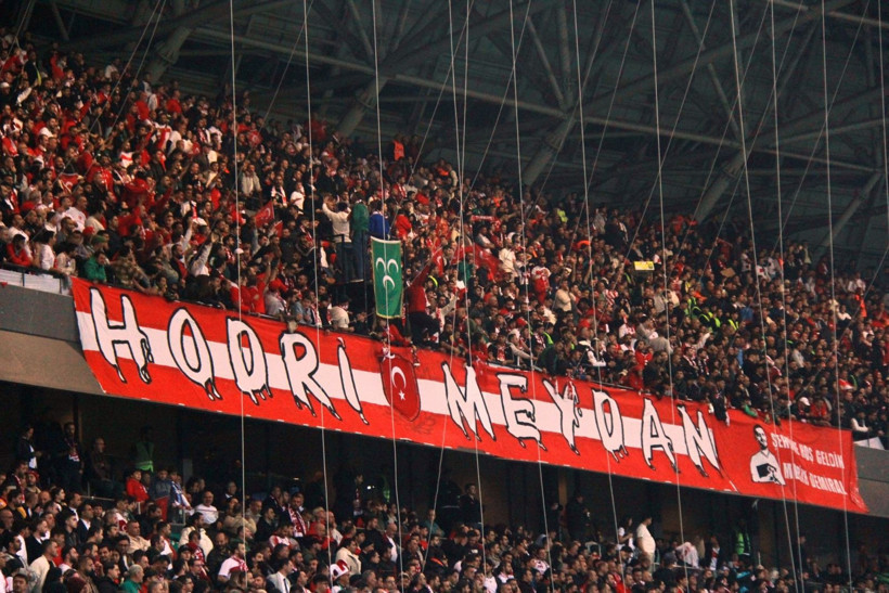 Kocaeli Kırmızı Beyaz! İşte müthiş tribün fotoğrafları - Resim: 80