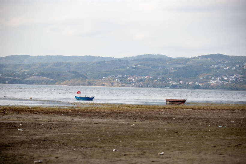 Sapanca Gölü, tarihinin en düşük seviyesine geriledi - Resim: 5