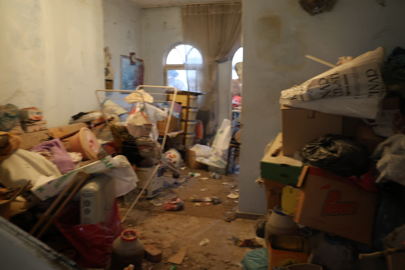 Akıl almaz olay! Annesinin cesediyle 1 ay yaşadı - Resim : 5