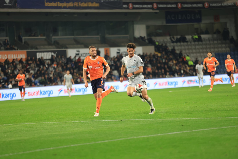 Başakşehir – Kocaelispor: 1-0 (MAÇ SONUCU) - Resim : 7