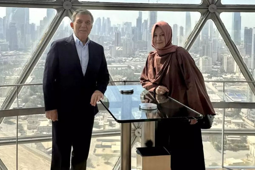 Abdullah Gül ve eşi bakın nerede görüntülendi - Resim: 5