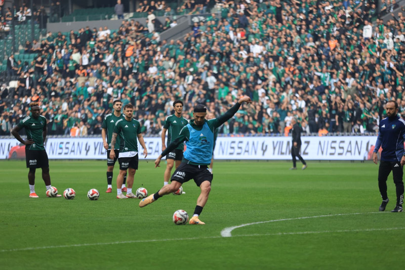 Kocaelispor - Galatasaray: 1-0 (MAÇ SONUCU) - Resim : 8