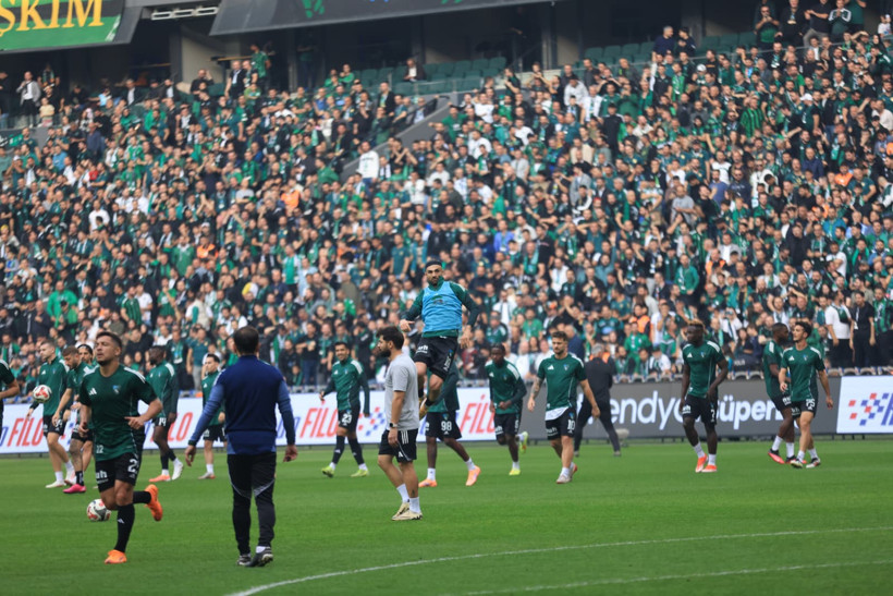 Kocaelispor - Galatasaray: 1-0 (MAÇ SONUCU) - Resim : 6