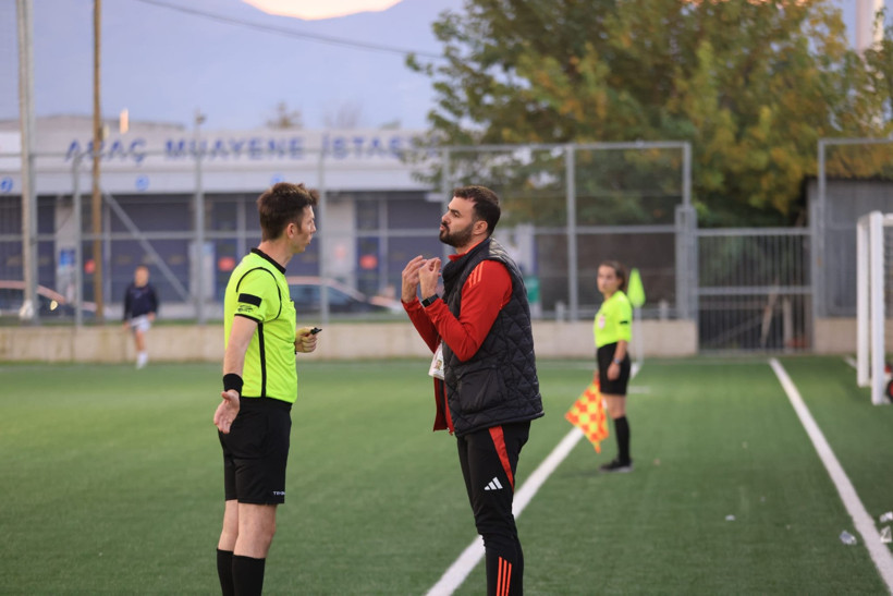 Karatepe’de Ferdi’nin günü! ŞOV YAPTI ŞOV! “5-0” - Resim : 4