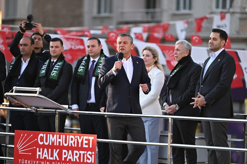 Özgür Özel: "Partileri millet açar, millet kapatır" diyeceğiz - Resim : 1