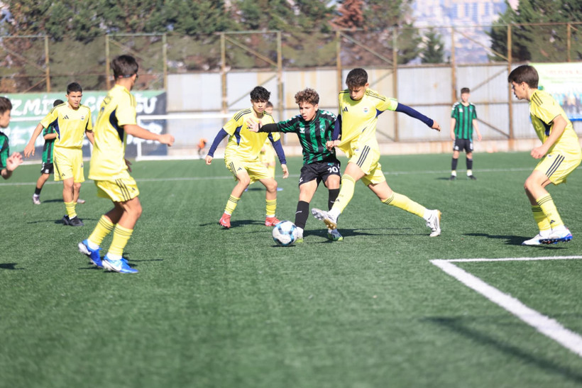 Kocaelispor U-15, Fenerbahçe’ye 2-0 yenildi - Resim : 1