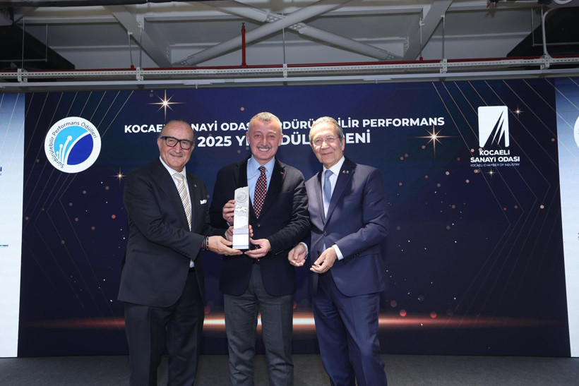 Tahir Büyükakın'dan çağrı: Kocaelispor için ayda 1000 dolar verecek, 1000 firma yok mu? - Resim : 2