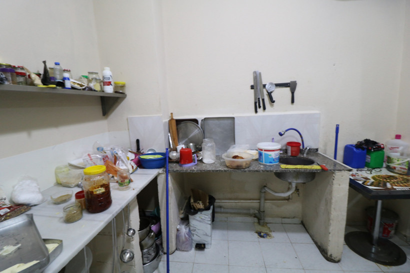 Zabıta ekiplerinden gıda denetimi... Korkunç görüntüler! - Resim : 3