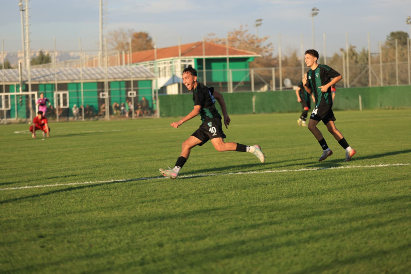 Kocaelispor PAF Gençlerbirliği'ni devirdi! "2-1" - Resim : 2