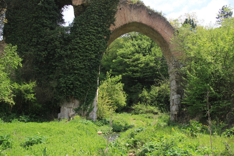 Milattan sonra 2. yüzyılda yapıldı; İşte İzmit’in mühendislik harikası su kemerleri! - Resim : 1