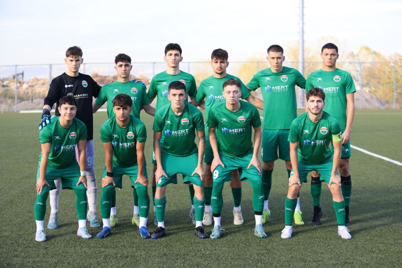 Kullarspor, Maltepespor U-19 maçı 2-2 sona erdi! - Resim: 1