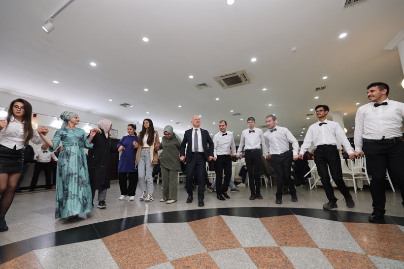 Karamürsel Belediyesi, 3 Aralık Dünya Engelliler Günü programı düzenledi - Resim : 1