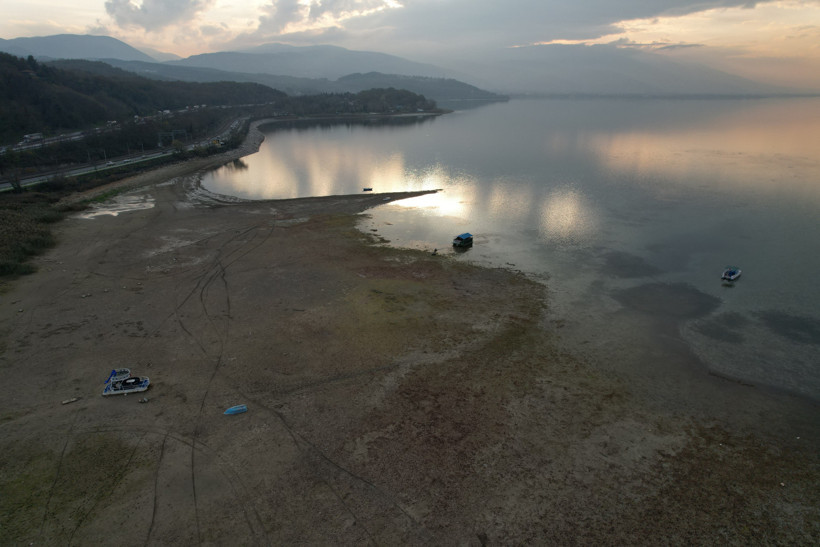 Susuzluk kapıda... Sapanca Gölü adım adım yok oluyor! - Resim : 6