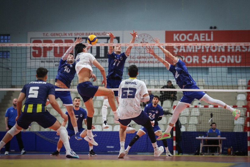 Fenerbahçe hafif gelmişti! Efeler 3 hafta hükmen kazanacak! - Resim : 4