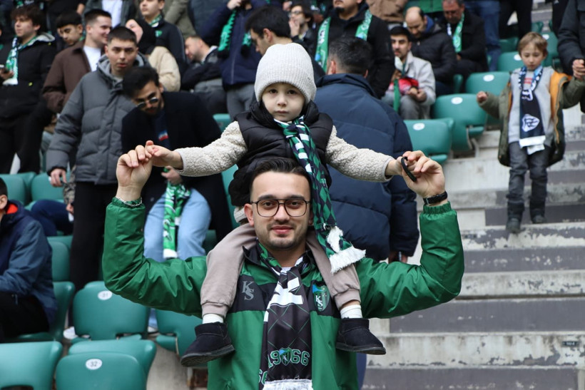 Tribünde hayat var! - Resim: 7